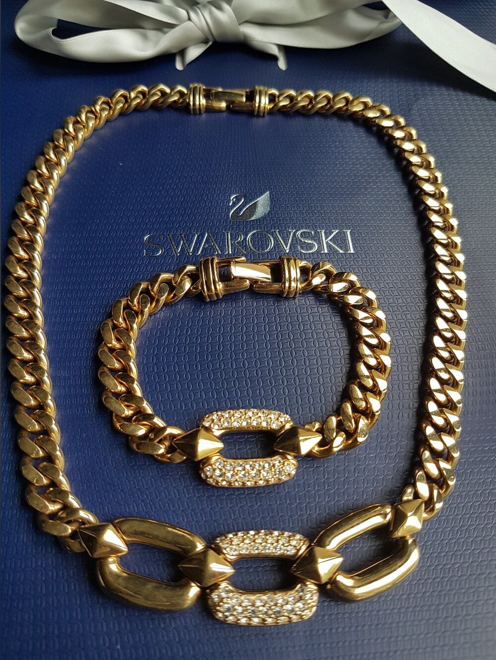 AUTHENTIC Swarovski Gold Plated Chunky Chain Link Vintage Bracelet - Picture 4 of 17